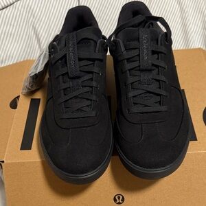 lululemon athletica Women's Cityverse Microsuede Sneaker - Black-NIB NEW IN BOX